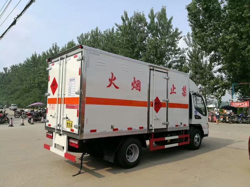 江淮4米2（3.5吨）爆破器材车